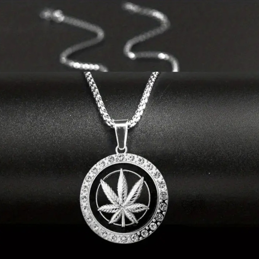 Men's Silver Leaf Pendant Necklace